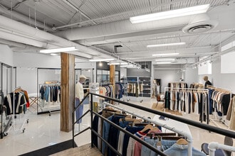 326 Davenport Rd, Toronto, ON for lease Interior Photo- Image 2 of 2