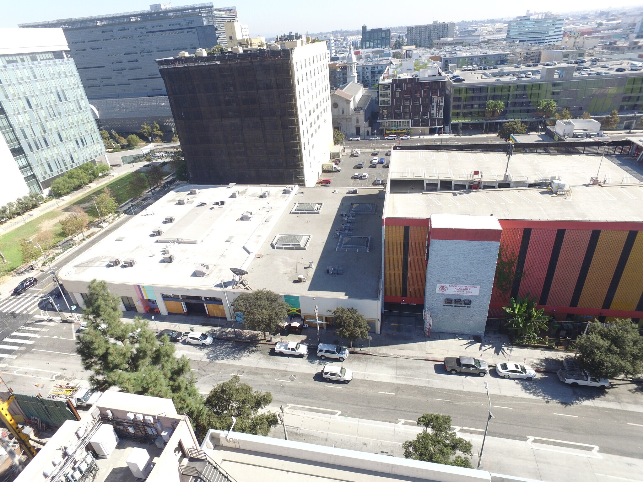 216 S Spring St, Los Angeles, CA à vendre Photo du bâtiment- Image 1 de 3