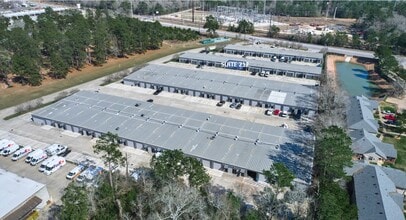 1300 S Frazier St, Conroe, TX for lease Interior Photo- Image 1 of 17