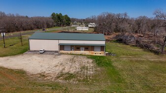 7500 SF Industrial Bldg Fully Heated/Cooled - Dépanneur