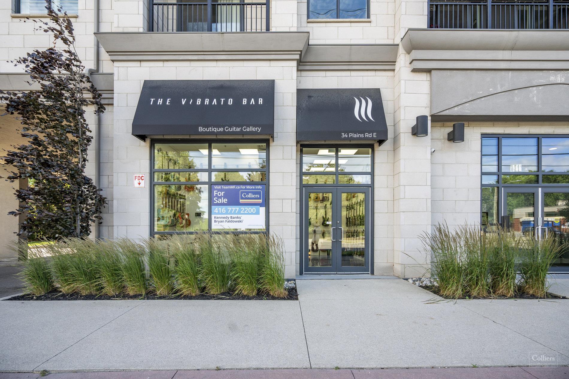 34 Plains Rd E, Burlington, ON à vendre Photo du bâtiment- Image 1 de 3