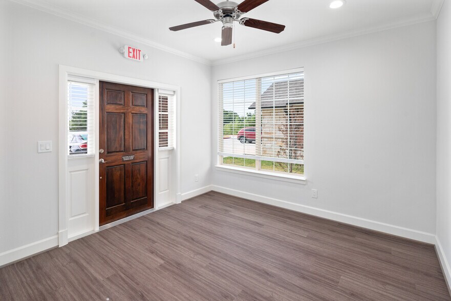 8751 Collin McKinney Pky, McKinney, TX à louer - Photo intérieure - Image 3 de 14