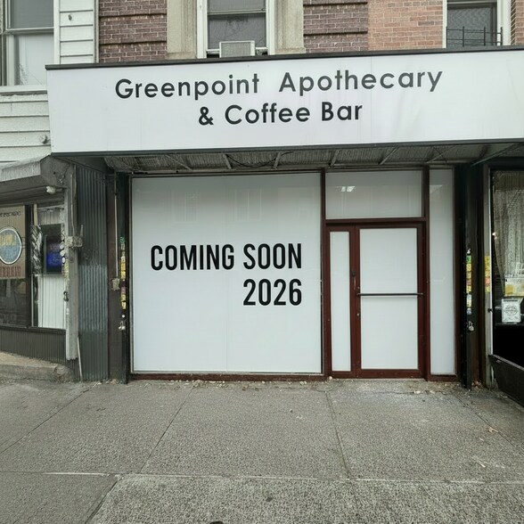 1013 Manhattan Ave, Brooklyn, NY à louer - Photo du bâtiment - Image 2 de 5