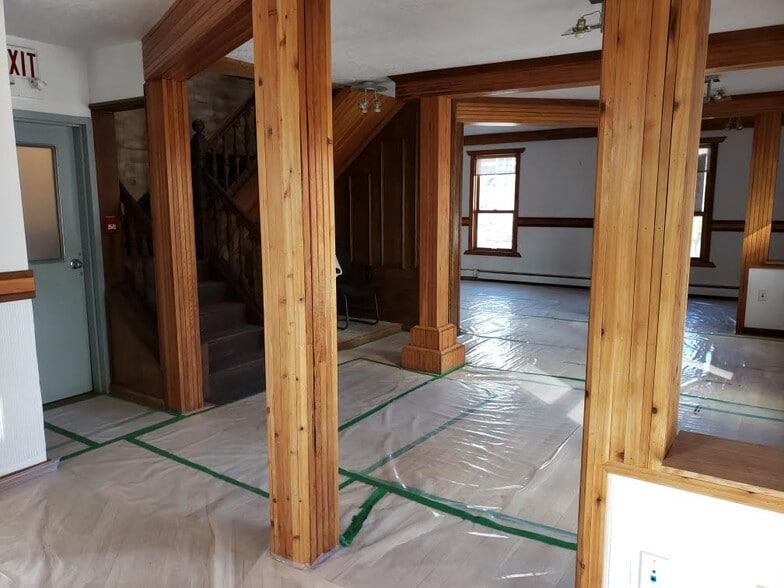 1204-1208 3rd St SE, Calgary, AB for lease - Interior Photo - Image 3 of 9