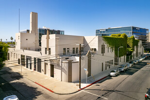 7000 Romaine St, Los Angeles CA - Life Science