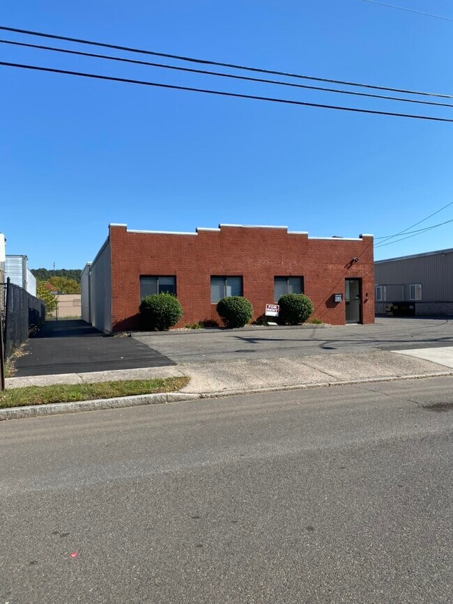 More details for 16 Custer St, West Hartford, CT - Industrial for Lease