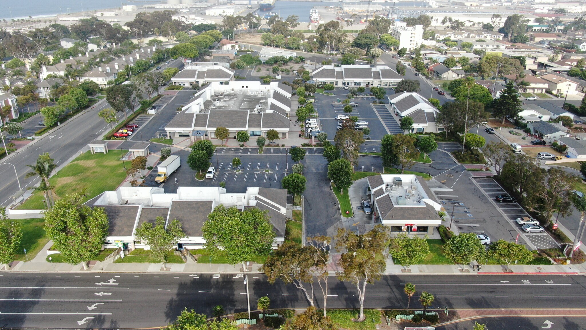 301 E Port Hueneme Rd, Port Hueneme, CA for lease Building Photo- Image 1 of 6