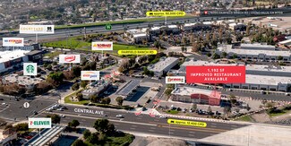 Plus de détails pour 15390 Fairfield Ranch Rd, Chino Hills, CA - Commerce de détail à louer