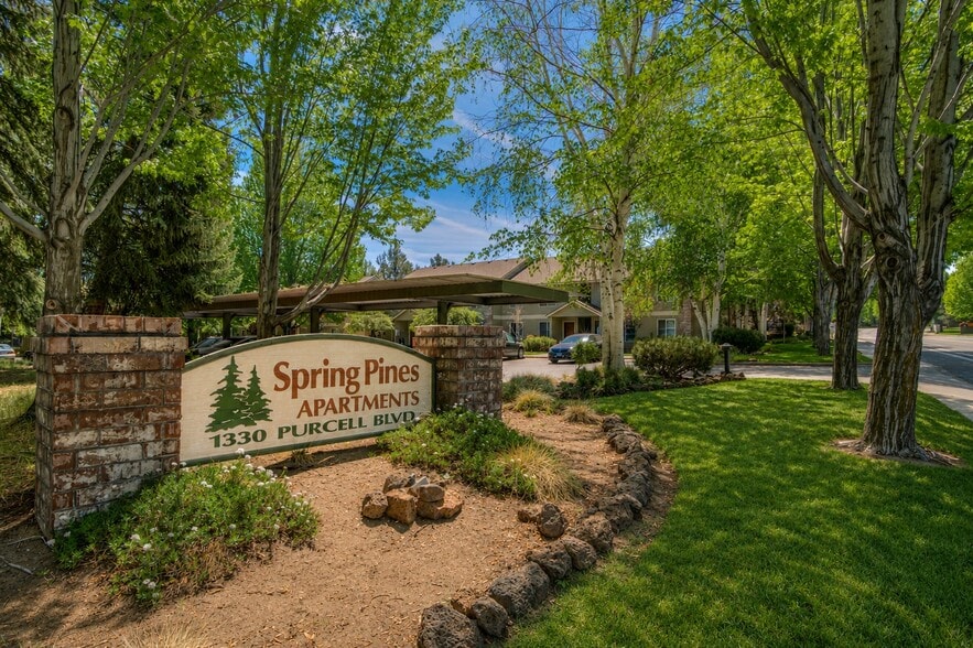 1330 NE Purcell Blvd, Bend, OR à vendre - Photo du bâtiment - Image 3 de 14