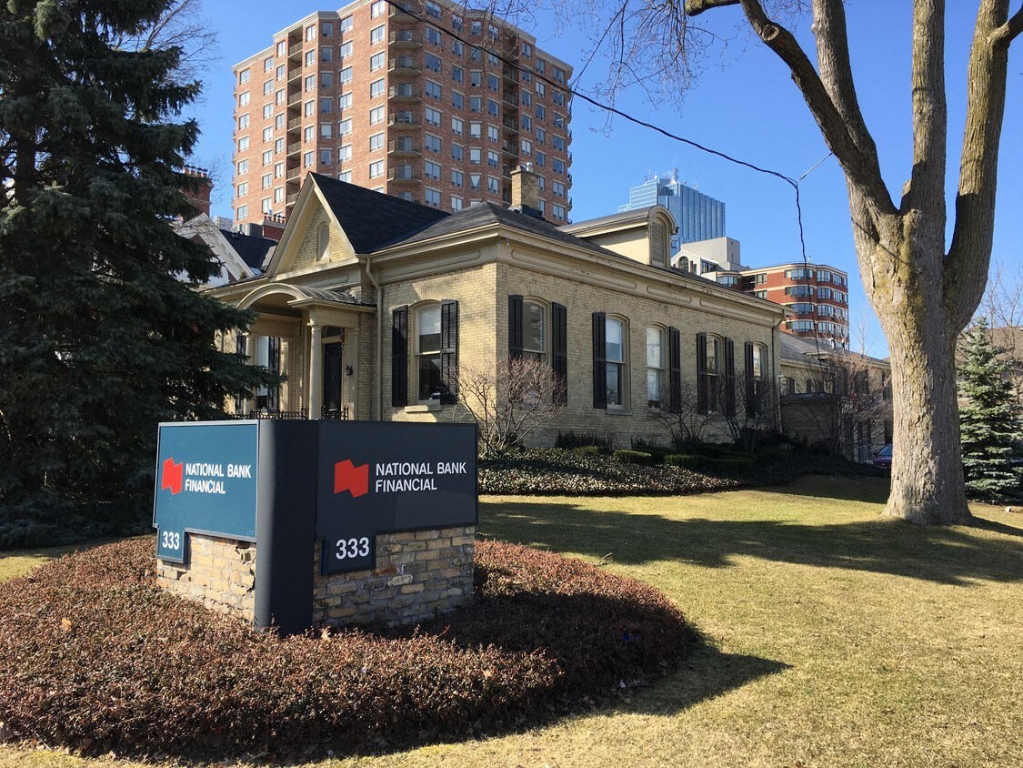 333 Dufferin Ave, London, ON à vendre Photo principale- Image 1 de 1