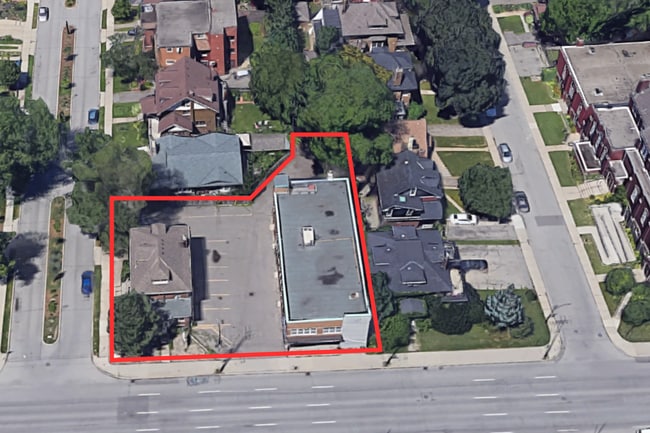 More details for 683-685 Main St E, Hamilton, ON - Office for Sale