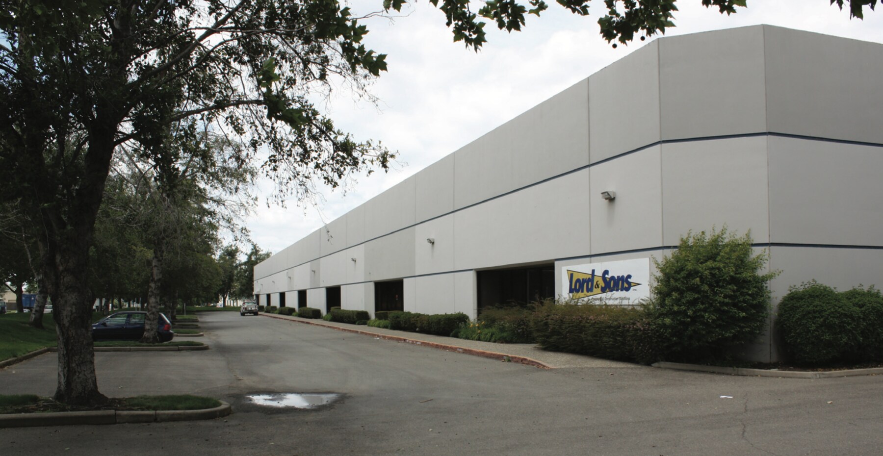 8711 Elder Creek Rd, Sacramento, CA for lease Primary Photo- Image 1 of 4