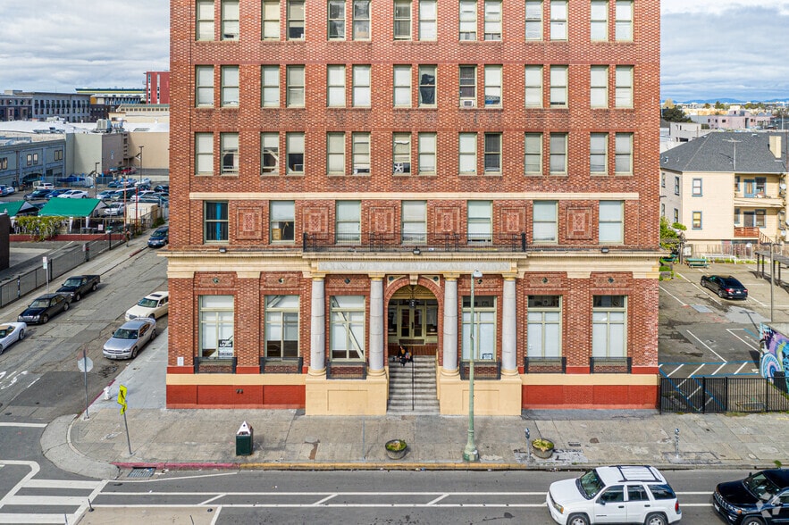 2101-2125 Telegraph Ave, Oakland, CA for lease - Building Photo - Image 3 of 3