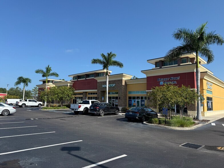 2080-2094 Gulf To Bay Blvd, Clearwater, FL à louer - Photo du bâtiment - Image 1 de 12
