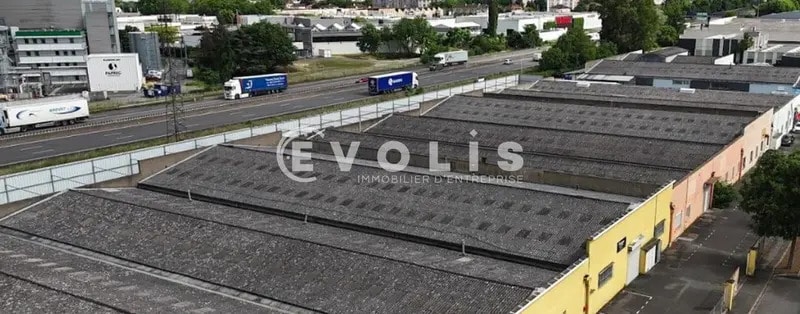 300 Rue Alexandre Richetta, Villefranche-sur-Saône à vendre - Photo du bâtiment - Image 3 de 16