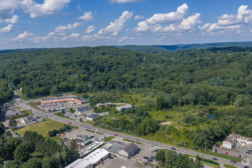 120 Oxford Rd, Oxford, CT à vendre - Aérien - Image 3 de 10