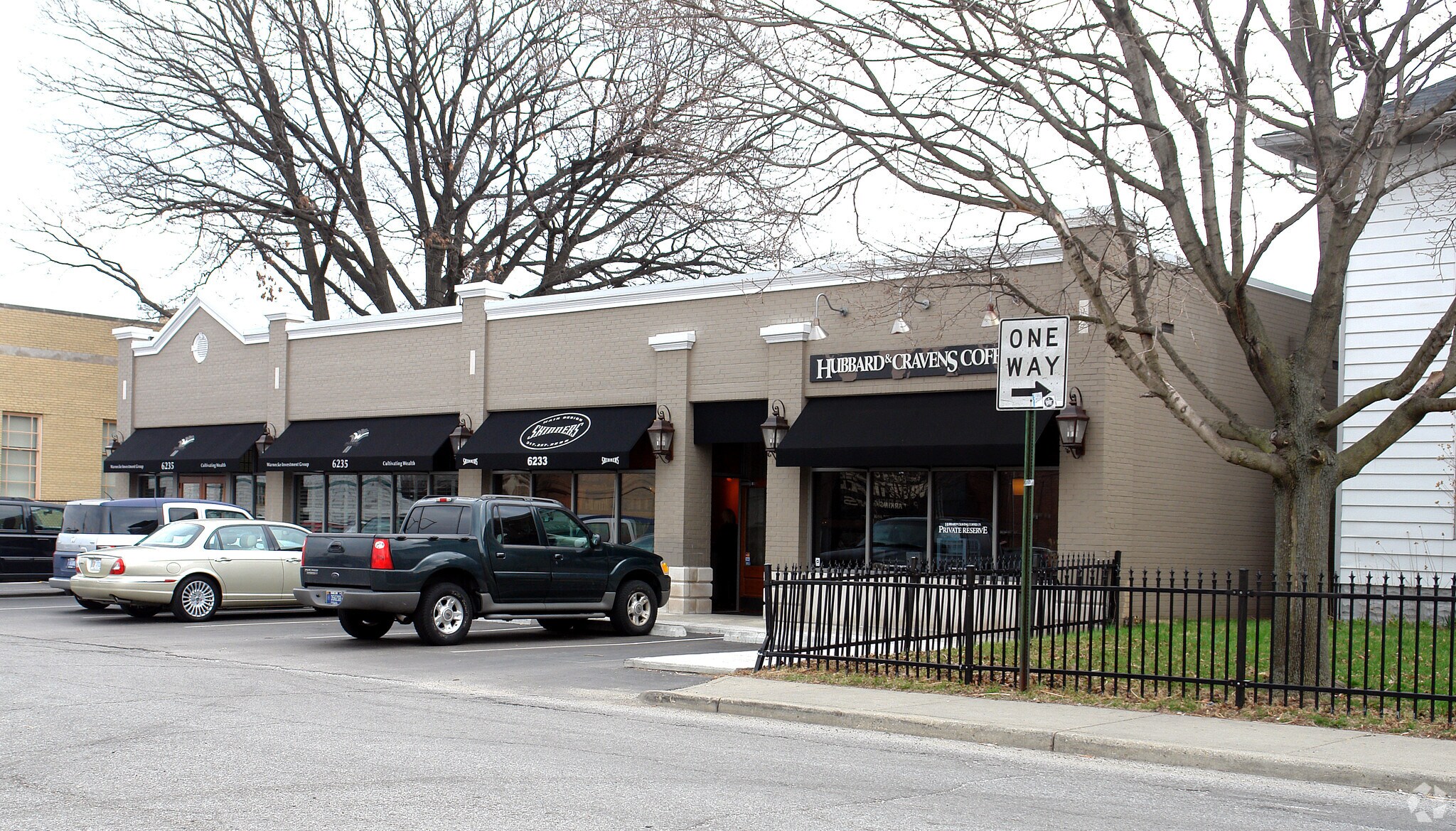 6235 N Carrollton Ave, Indianapolis, IN à louer Photo principale- Image 1 de 6