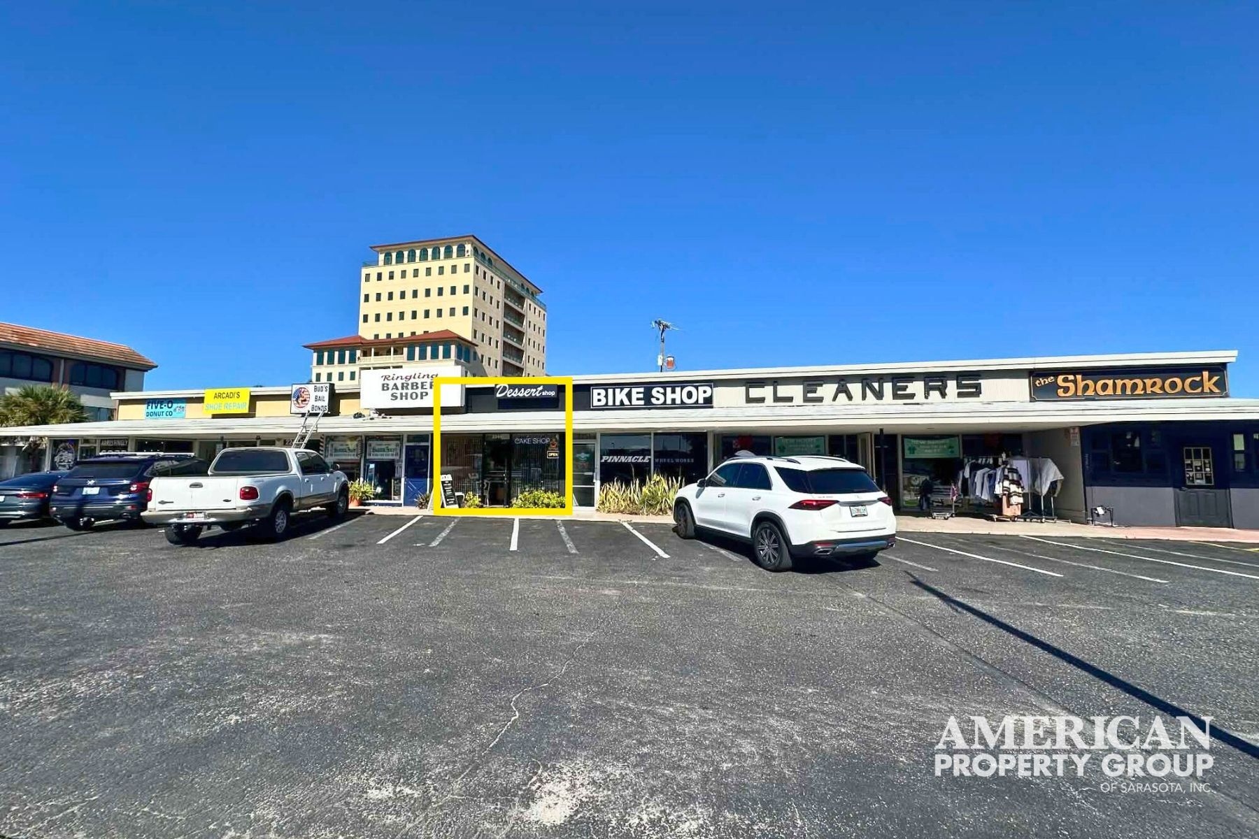 2249 Ringling Blvd, Sarasota, FL à louer Photo intérieure- Image 1 de 4