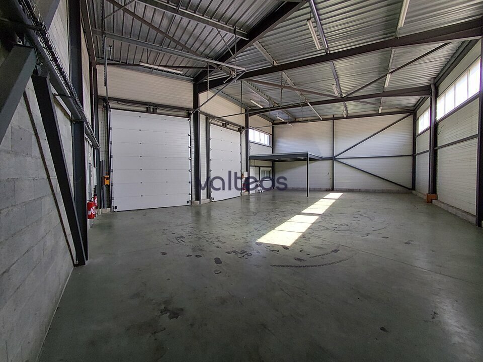 20 Rue Gaspard-Gustave Coriolis, Plaisance-du-Touch for lease Interior Photo- Image 1 of 8