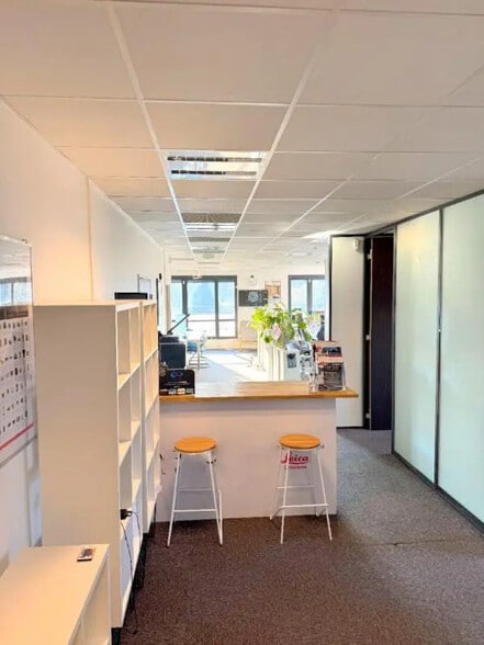 Office in FOURQUEUX for lease - Building Photo - Image 2 of 7