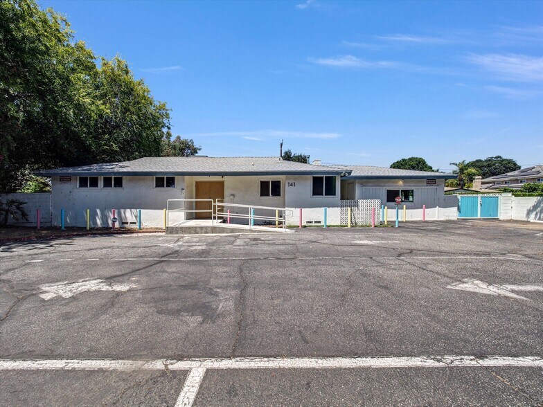 141 Las Tunas Dr, Arcadia, CA à vendre - Photo du bâtiment - Image 2 de 27