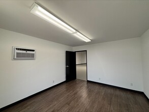 2730 Monterey St, Torrance, CA à louer Photo intérieure- Image 2 de 2