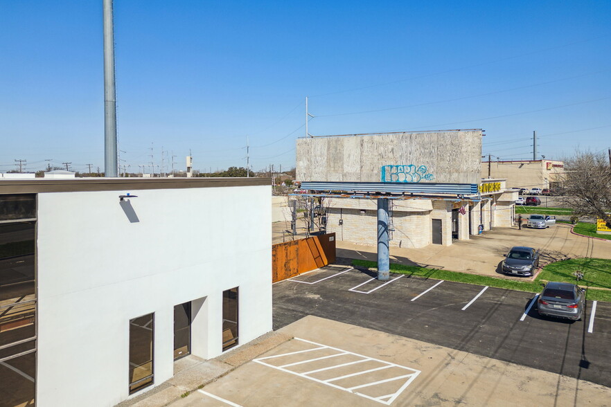 9525 & 9535 Skillman St, Dallas, TX for sale - Building Photo - Image 1 of 15