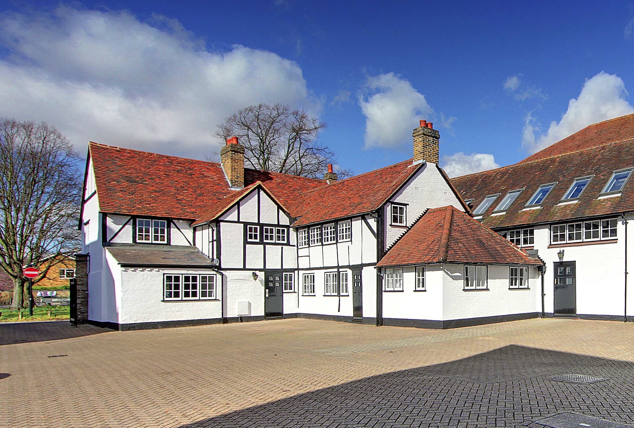 The Green, West Drayton à vendre Photo principale- Image 1 de 8