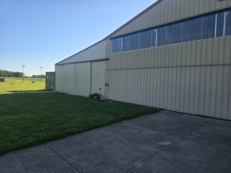 4250 W 600 S, Pendleton, IN à vendre - Photo du bâtiment - Image 3 de 13