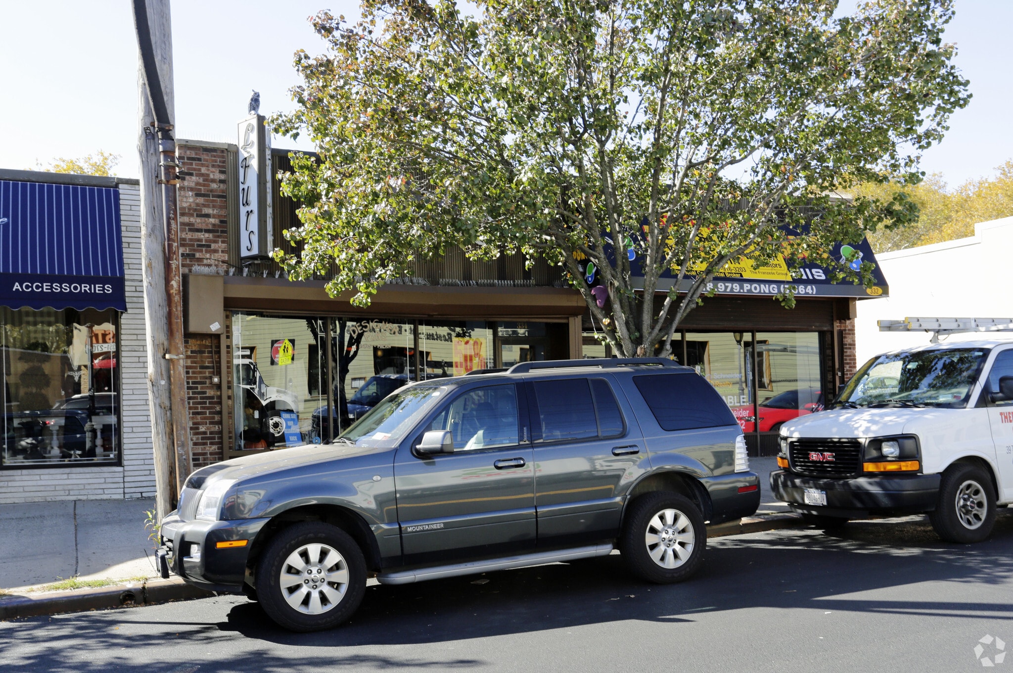 332-334 New Dorp Ln, Staten Island, NY for lease Primary Photo- Image 1 of 8