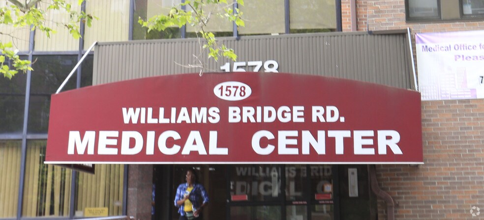 1578 Williamsbridge Rd, Bronx, NY à vendre - Photo du bâtiment - Image 3 de 10