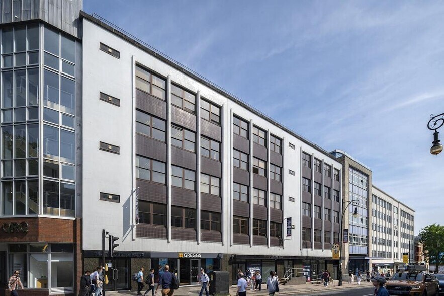 100-101 Queens Rd, Brighton à louer - Photo du bâtiment - Image 3 de 32