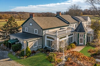 Plus de détails pour 4258 Route 44, Millbrook, NY - Commerce de détail à vendre