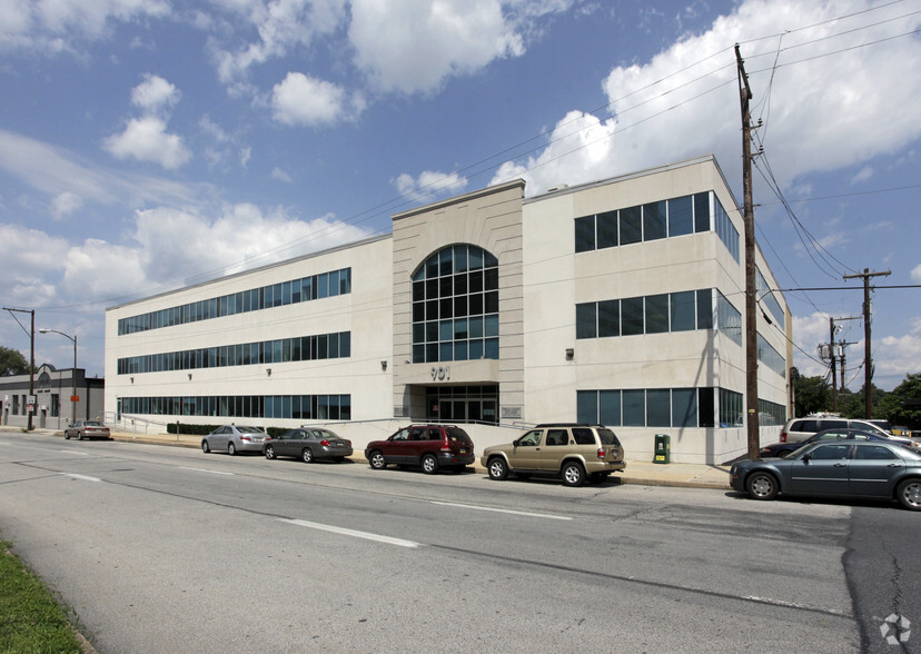 901 N 7th St, Harrisburg, PA à vendre - Photo principale - Image 1 de 1