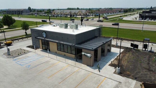 More details for 4675 Washington St, Grand Forks, ND - Retail for Sale