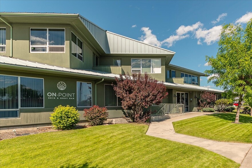 1240 Pioneer Way S, Moses Lake, WA for sale - Building Photo - Image 2 of 25