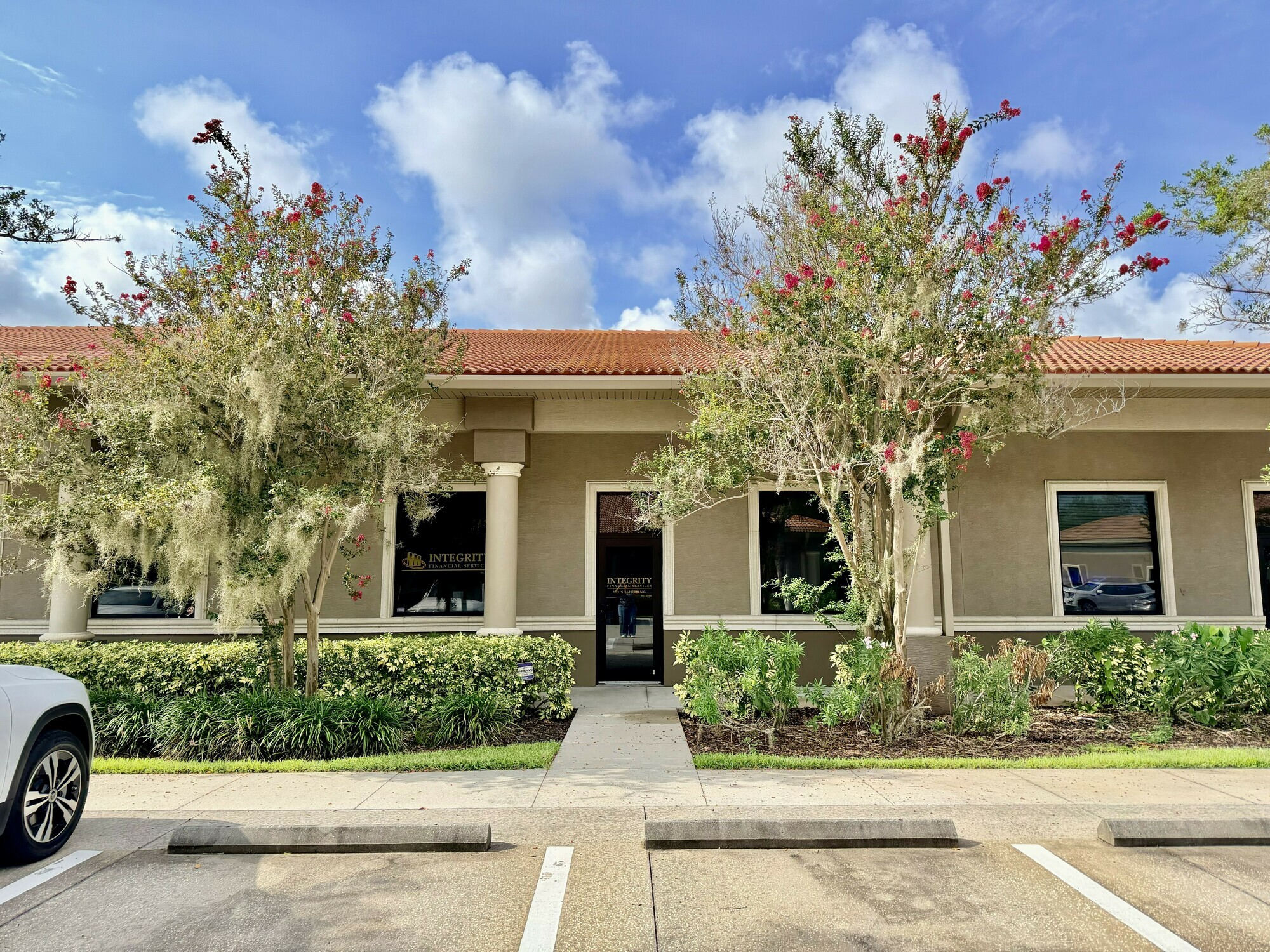 13129 66th St, Largo, FL for lease Primary Photo- Image 1 of 7