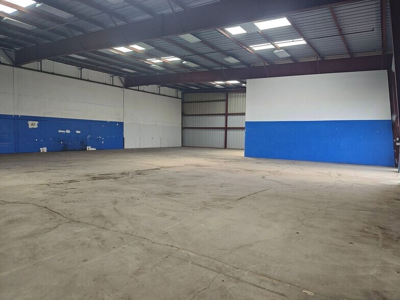 91-329 Kauhi St, Kapolei, HI à louer - Photo du bâtiment - Image 3 de 5