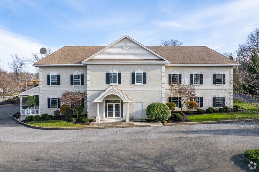 939 Pottstown Pike, Chester Springs, PA for sale - Building Photo - Image 3 of 9