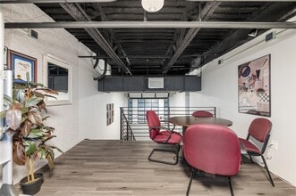 4229 N FM 620 Hwy, Austin, TX for lease Interior Photo- Image 2 of 19