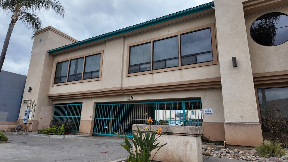 1161 E Main St, El Cajon, CA à louer - Photo du bâtiment - Image 2 de 3