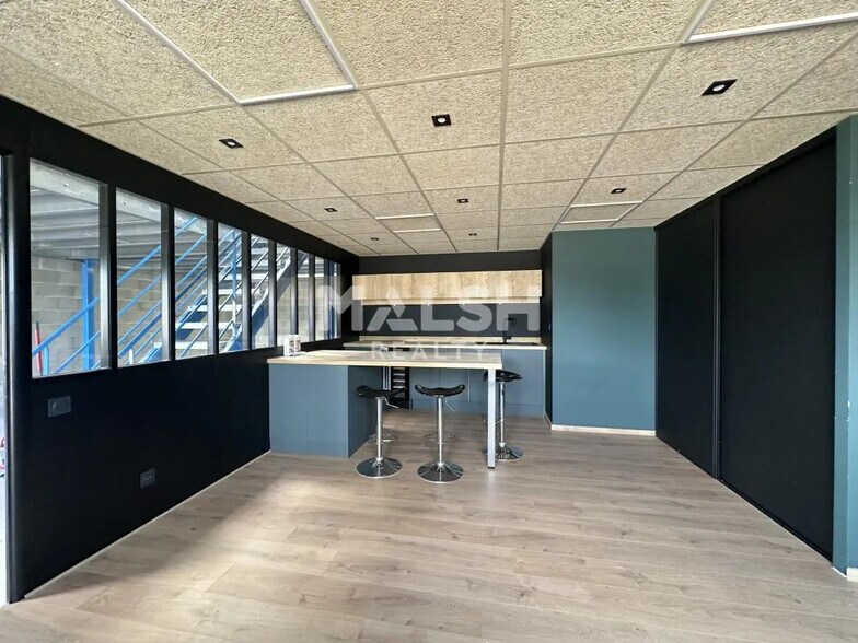 Flex dans Civrieux à louer - Photo intérieure - Image 2 de 8