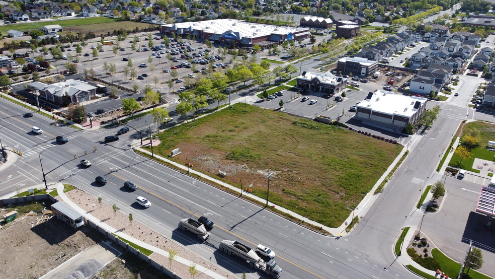 4773 W Cedar Hills Dr, Cedar Hills, UT for lease - Aerial - Image 2 of 4