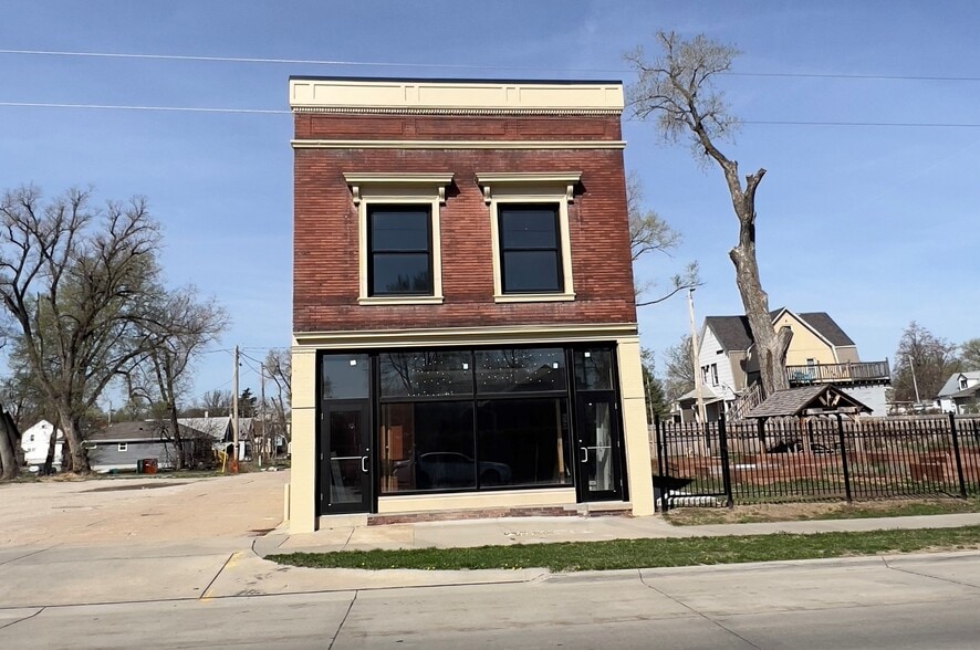 3116 N 24th St, Omaha, NE for lease - Building Photo - Image 2 of 7