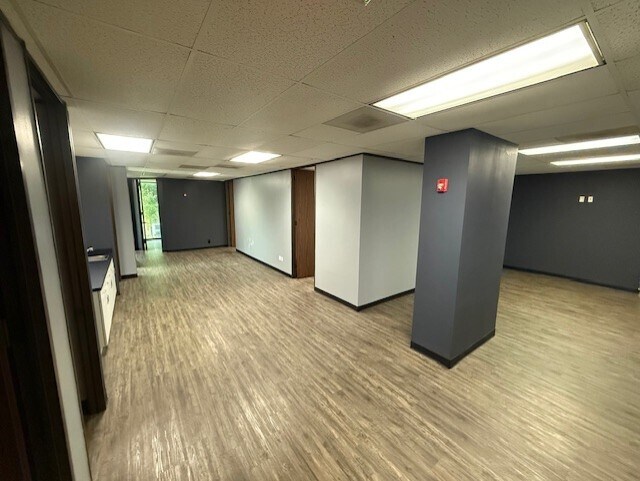 1717 Turning Basin Dr, Houston, TX à louer - Photo du bâtiment - Image 2 de 11