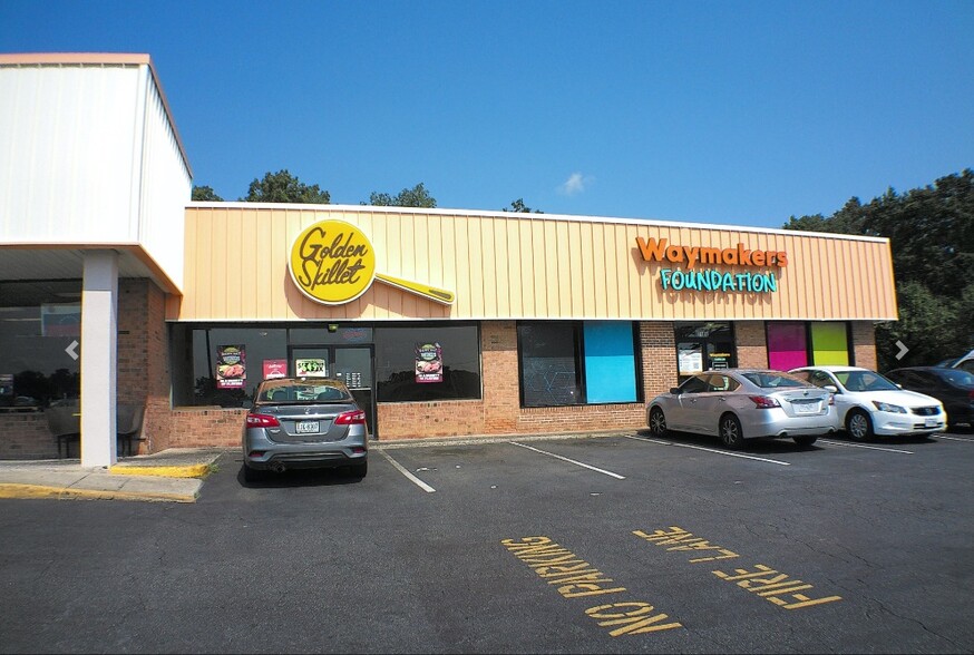 7100-7228 Hull Street Rd, Richmond, VA for lease - Building Photo - Image 1 of 7