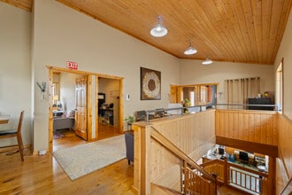 338 NW 85th St, Seattle, WA for lease Building Photo- Image 2 of 12