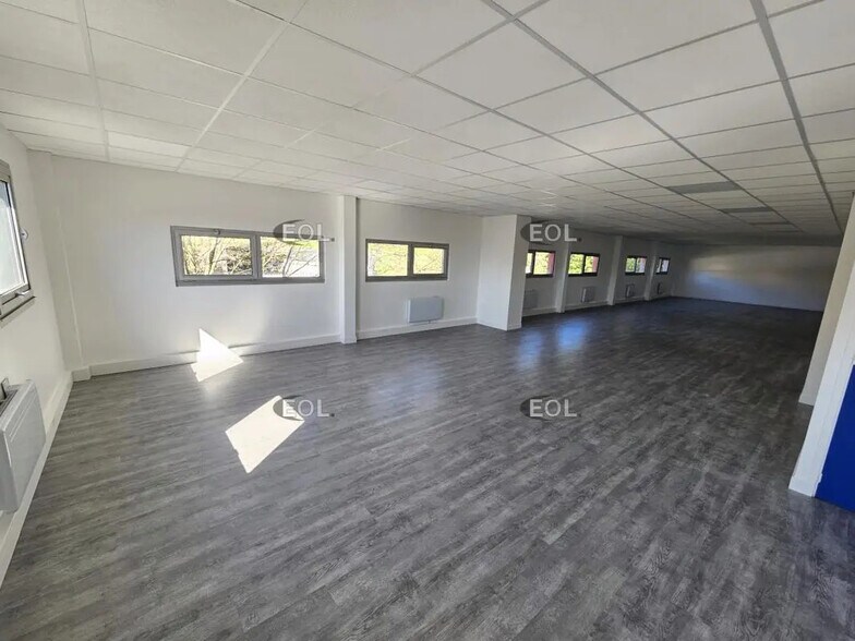 Flex dans Orly à louer - Photo intérieure - Image 3 de 8