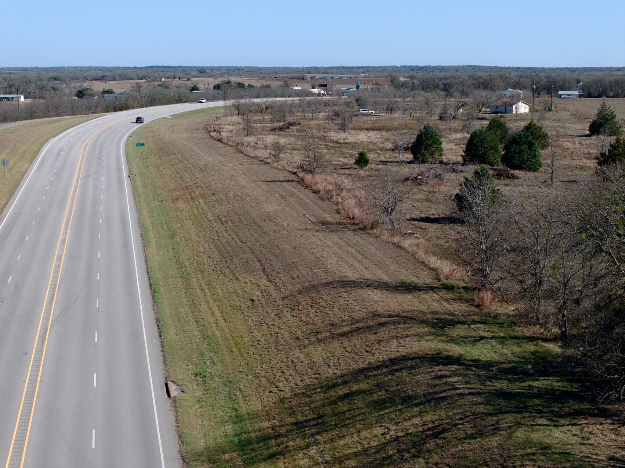 2747 E State Highway 21, Paige, TX à vendre Photo principale- Image 1 de 13