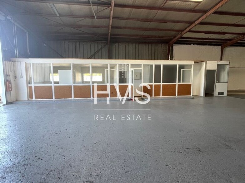 11 Avenue De Rome, Vitrolles for lease - Interior Photo - Image 3 of 4